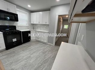 16 Bow St UNIT 1, Somerville, MA 02143