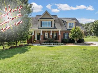 198 Meadows Edge Dr, Advance, NC 27006