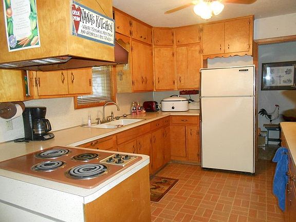 2nd image of 1240 County Road Y