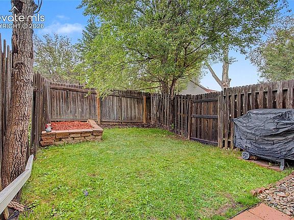 2nd image of 5564 Darcy Ln
