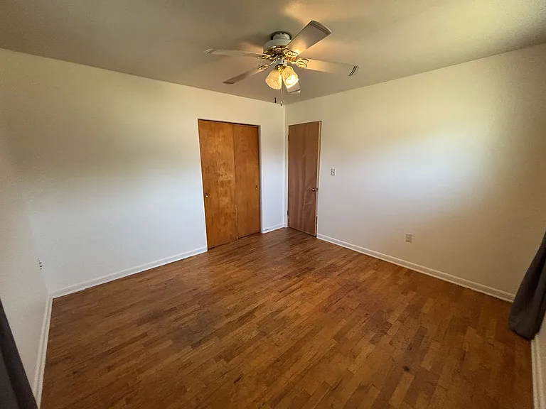 2608 Cardinal Dr — Photo 12