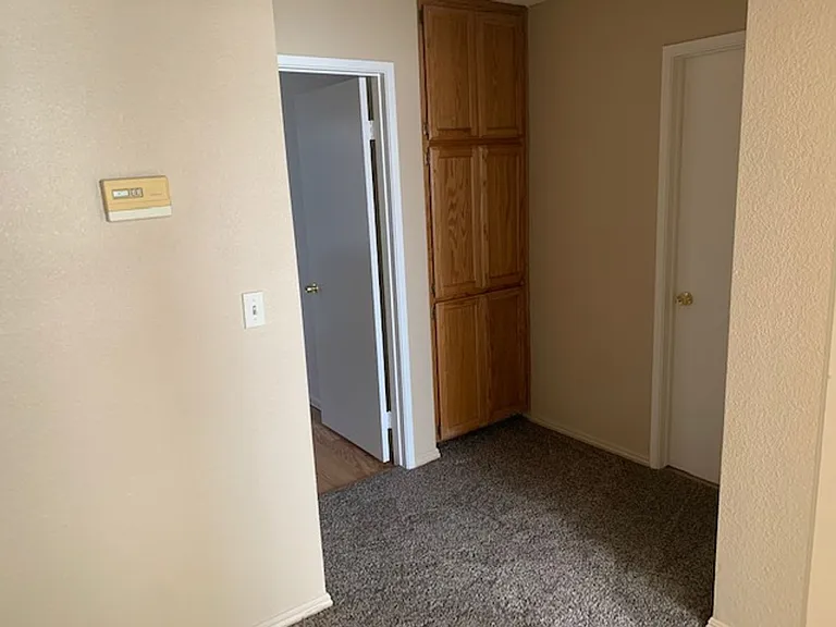 5609 Silver Crossing St — Photo 18