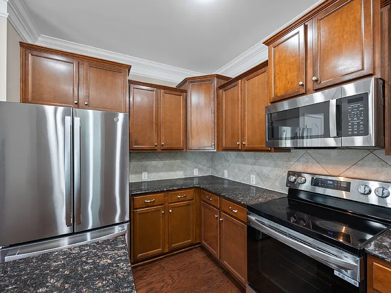 2206 Durand Rd — Photo 13