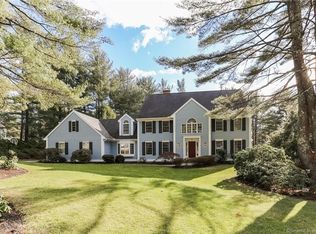 51 Meadow Rdg, Avon, CT 06001