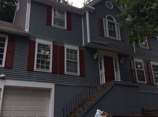 2151 Harpoon Dr, Stafford, VA 22554