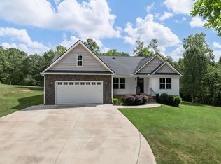 10938 Reidville Rd, Greer, SC 29651