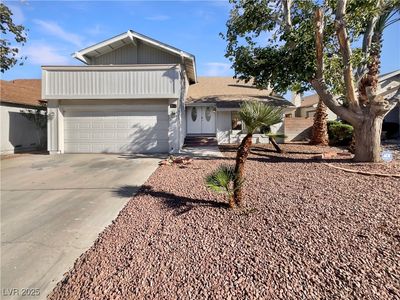 4870 Summerhill Rd, Las Vegas, NV, 89121