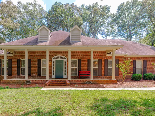 1850 Fairchilds Rd, Raymond, MS 39154