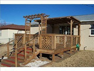 3rd image of 1406 Dianna Dr