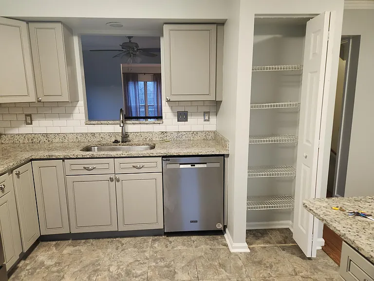 14318 Beaker Ct — Photo 6