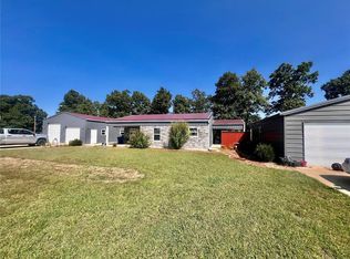 104 Winter Cir, Houston, MO 65483