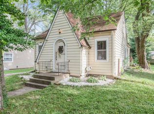 2112 Byrd Dr, Portage, MI 49002