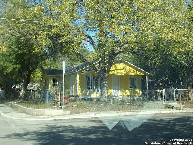 1st image of 249 Jesse Ave