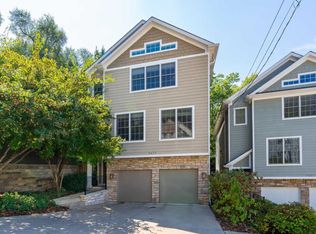 3633 Woodbridge Pl, Cincinnati, OH