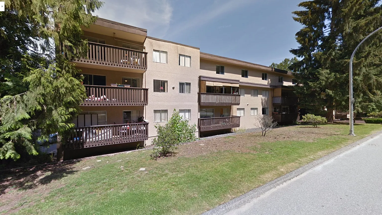 3048 Henry St #1423495 photo 1
