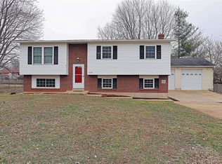 1502 Krei Ave, Farmington, MO 63640