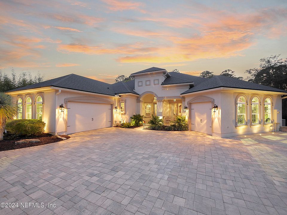 1st image of 372 SOPHIA Terrace