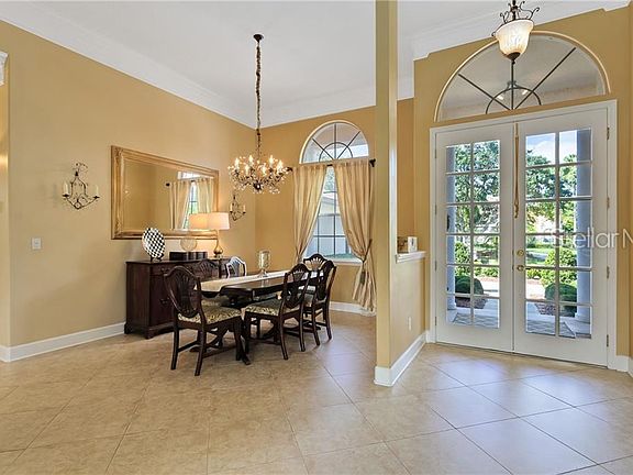 3rd image of 419 Fairway Pointe Cir