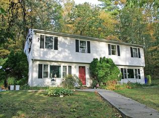 151 Pantry Rd, Hatfield, MA 01038