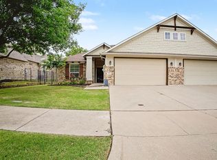 225 Terra Verde Ln, McKinney, TX 75069