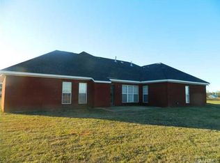 297 Coretta Ln, Lowndesboro, AL 36752