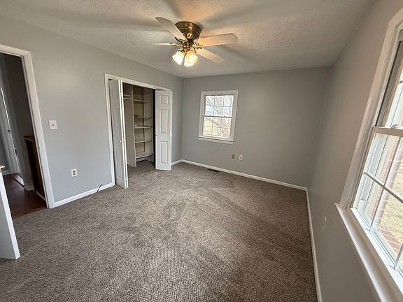 2nd image of 6 Hearns Dr