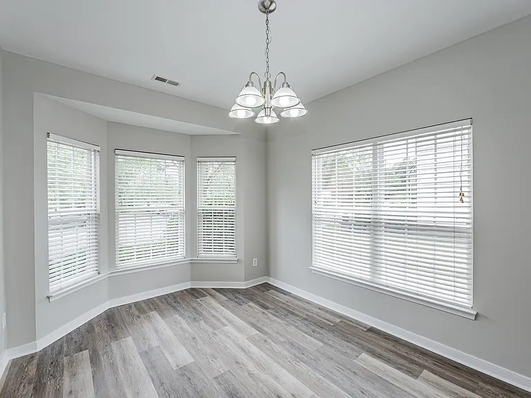 9520 Meredith Creek Ln — Photo 4