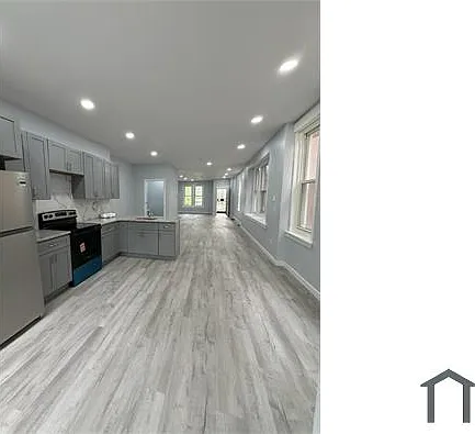 5324 Pine St — Photo 1
