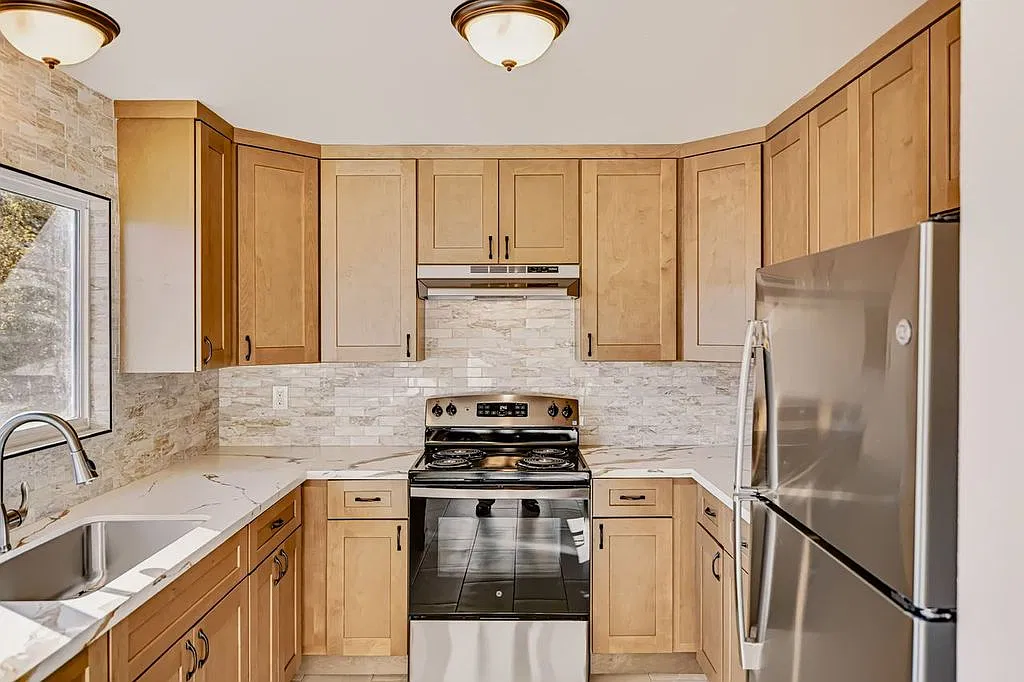 2 bed, 1.5 bath, 1100 sqft, $3,495 — Photo 3