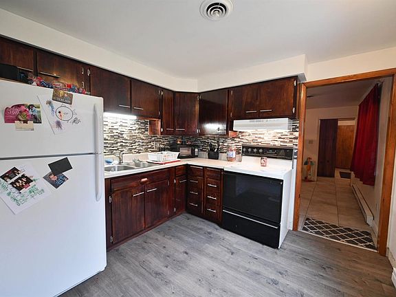 2nd image of 16566 S Broadway St #11