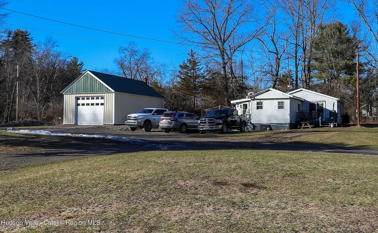 75 Walton Lane photo 1