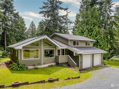 411 Tradewind Ln, Camano Island, WA, 98282