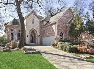 8755 Rexford Dr, Dallas, TX 75209