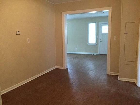 4th image of 49 N Sumac Ave