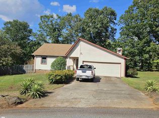 202 David Rd, Greer, SC 29651