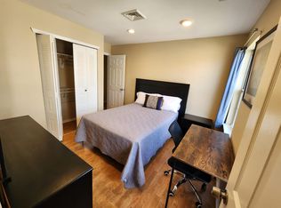12 Colgate Dr, Newark, NJ 07103