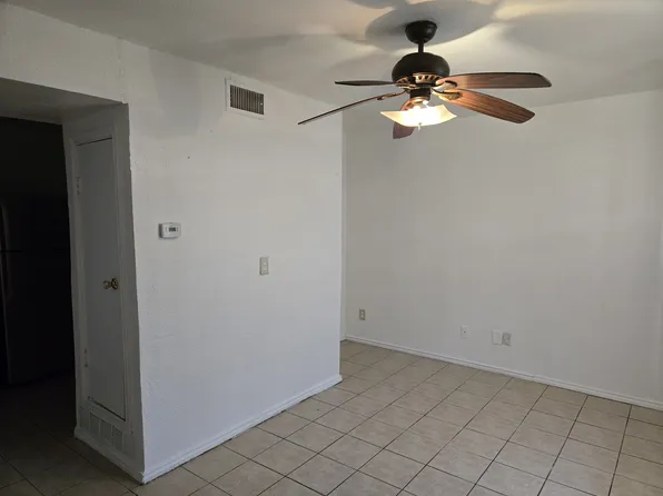 (undisclosed Address), Dallas, TX 75215