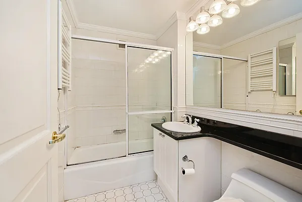 Rented by Keller Williams NYC | media 18
