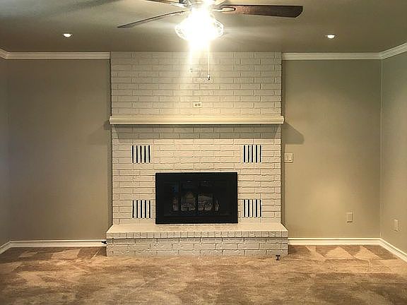 Living Room Fireplace 