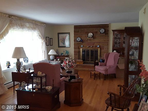 5th image of 7628 Huron Dr