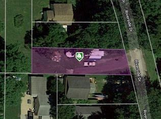 614 Riverside Blvd, Eastlake, OH 44095