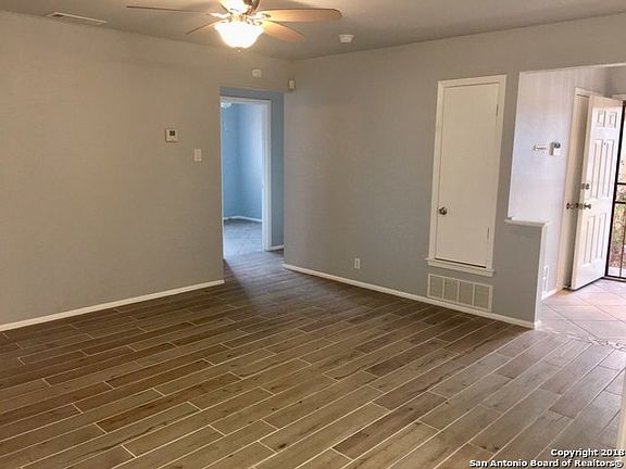 4th image of 7039 Timbercreek Dr