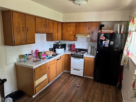 5th image of 1308 Bellevue Ave