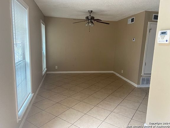2nd image of 10569 STARCREST DR