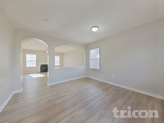 4th image of 1221 Jordans Pond Ln