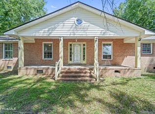 273 E Charity Road, Rose Hill, NC 28458