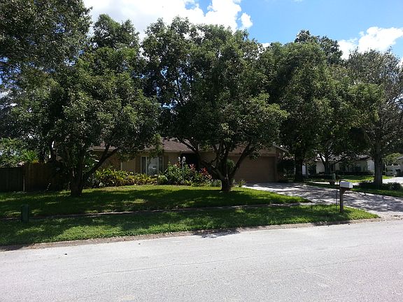 2nd image of 5009 Oakshire Dr