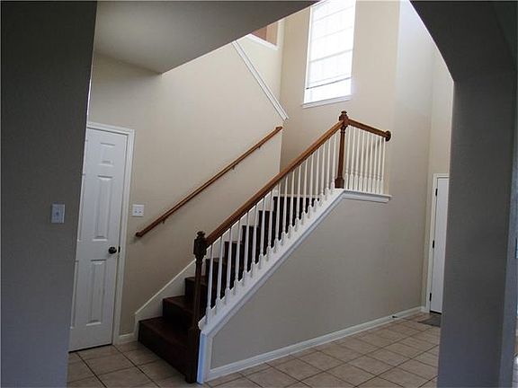 5th image of 3321 Taylor Falls Dr