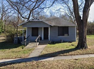 2438 Lawrence St, Dallas, TX 75215