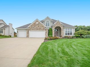 135 Turnberry Dr, Battle Creek, MI 49015
